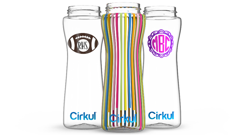 Custom 22oz. Plastic Bottle & Comfort Grip Lid JLQQ